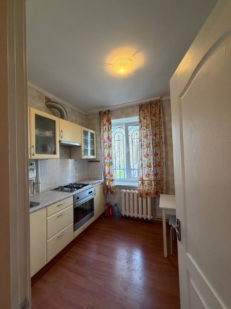 продажа трехкомнатной квартиры номер A-174770 в Приморском районе, фото номер 11